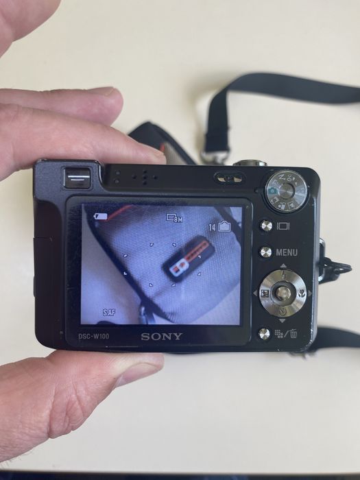 Фотоаппарат Sony Cyber-shot DSC-W100