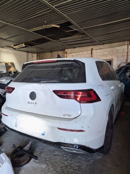 Vw Golf 8 P/pecas venda inteiro