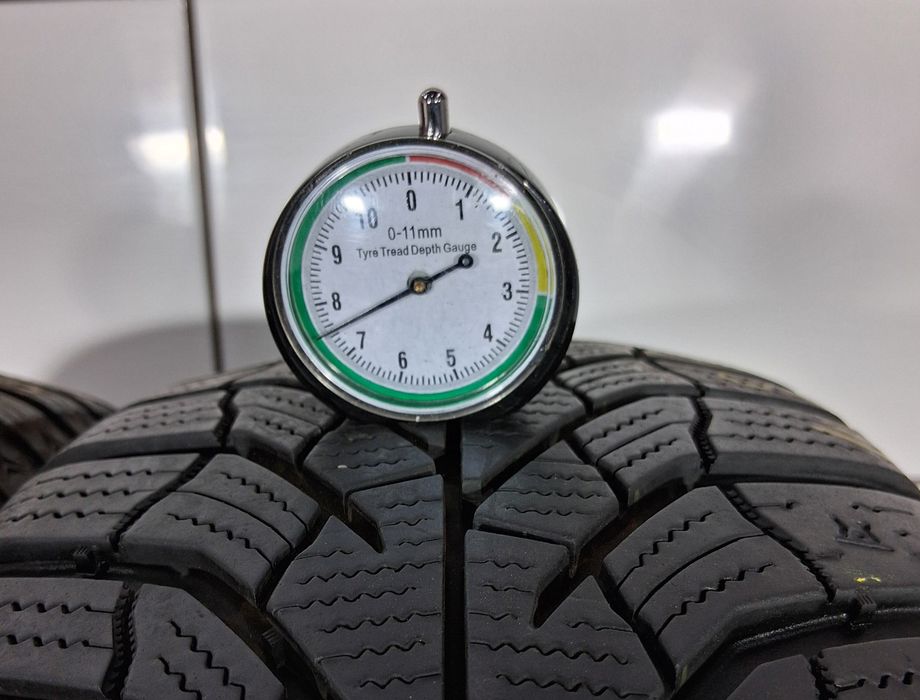 Kumho Wintercraft Wp52 195/65R15 91T [2022] 7.5Mm Opony Używane