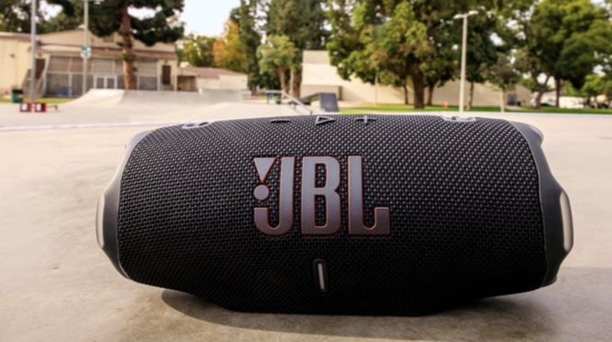 Акустика JBL Charge 6 Black
