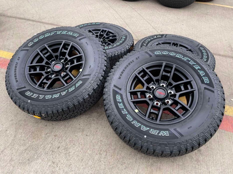оригинальные TRD диски R17 6x139.7 Toyota Land Cruiser prado Hilux FJ