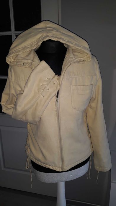 Wictoria Cortez Śliczna ciepła bluza niesamowita w dotyku S ecru