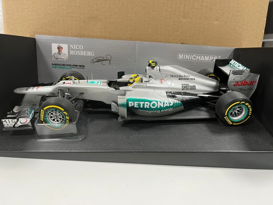 Miniatura 1:18 Minichamps - Mercedes AMG Petronas F1 W03 - Nico Rosber