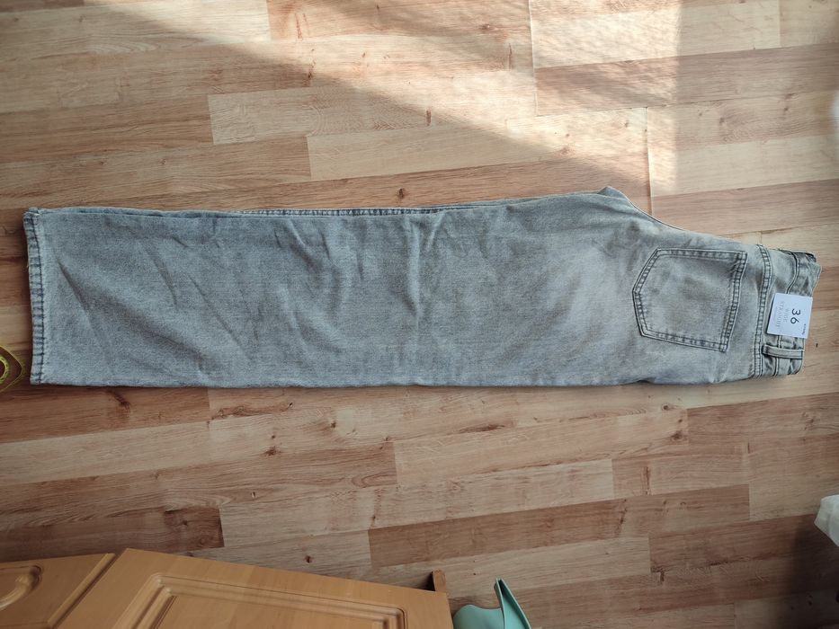 Spodnie jeansowe damskie szerokie roz. 36