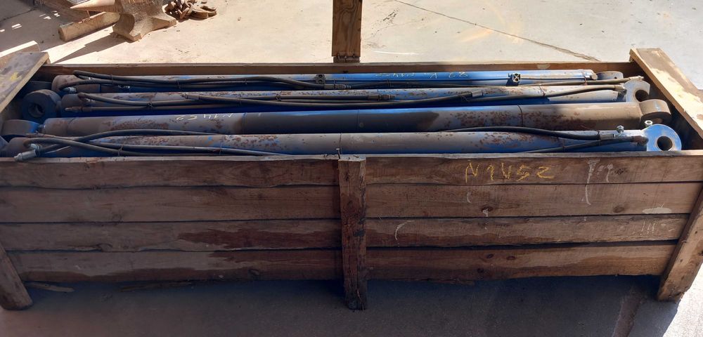 Macacos hidráulicos de 2 metros #1452