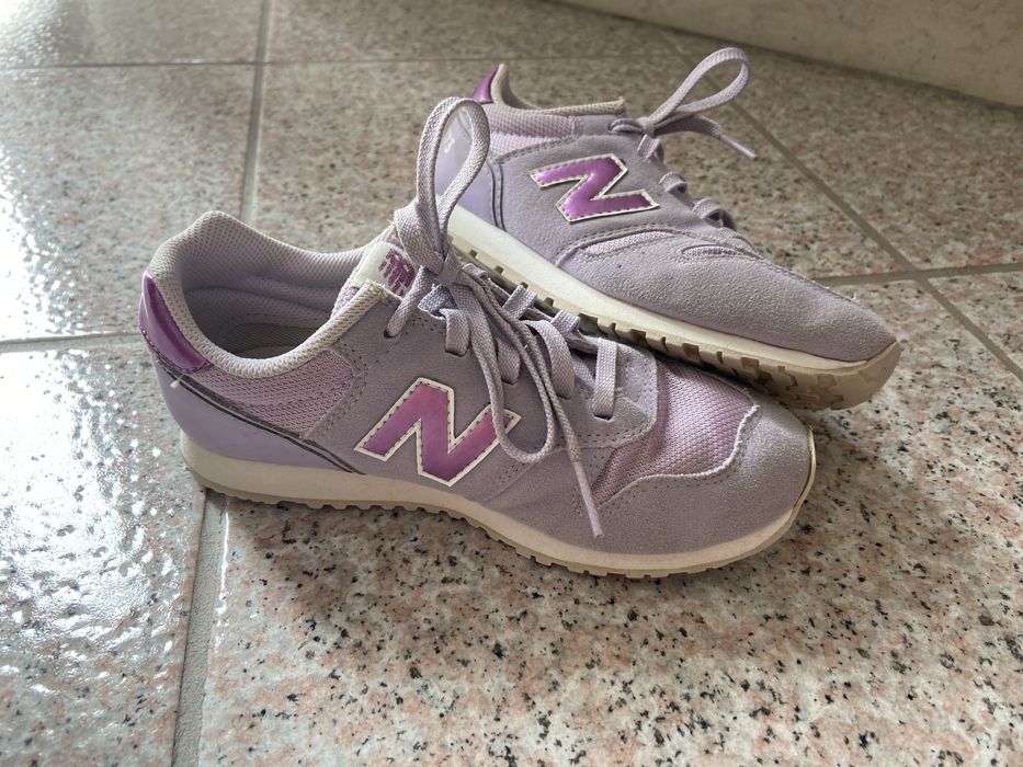 Sapatilhas New Balance 373