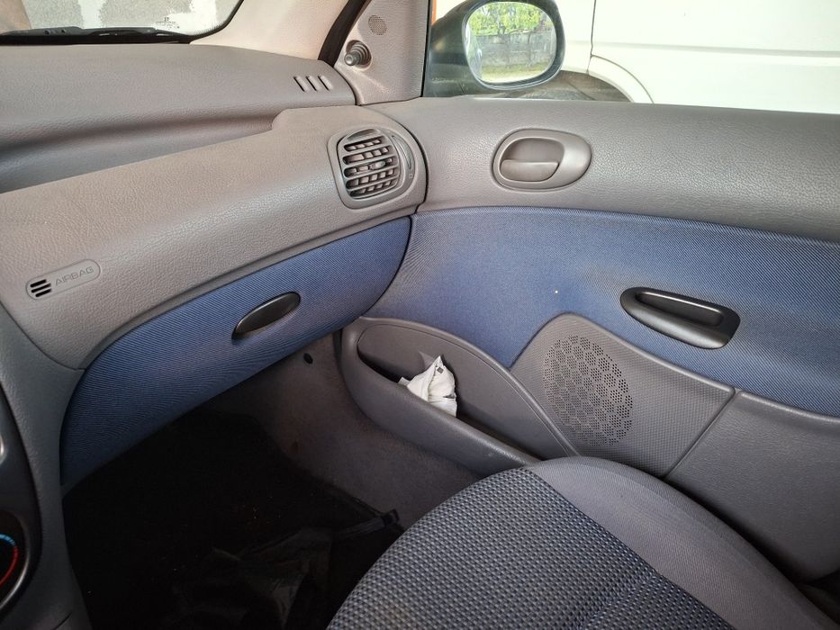 Peugeot 206 1.1i de 2001