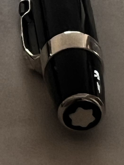 Montblanc Bohème Black Resin  – lapiseira Nova
