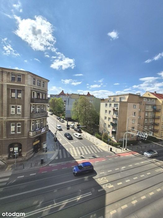 3 pok w kamienicy za 385 000 zł