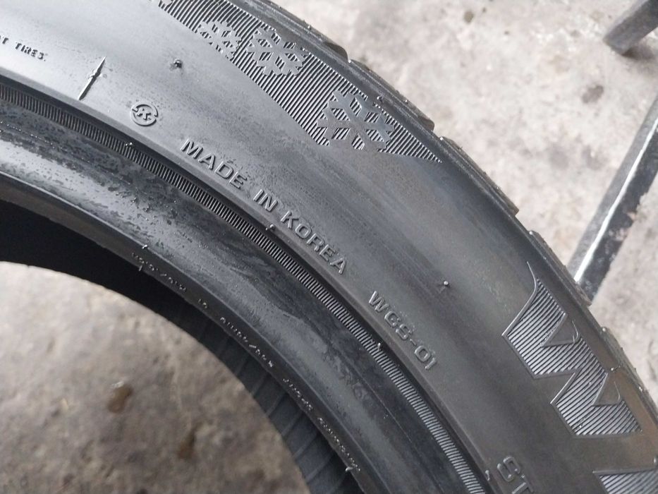 245 45 18 Nexen, зима. Ціна за 2 шт. 6200.