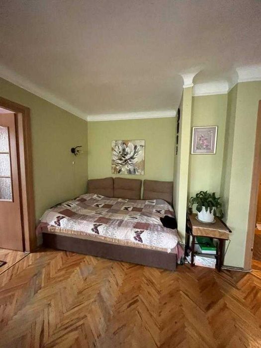 Продаж квартири по вул Коновальця, Держпрограми.