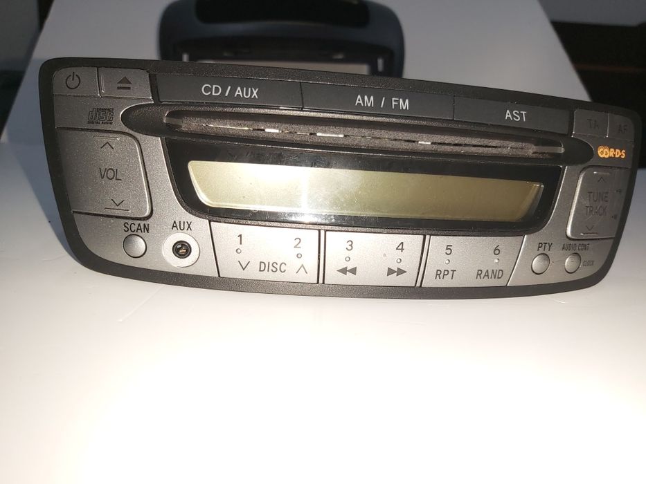 Autoradio e central d consola Citroën Toyota Peugeot