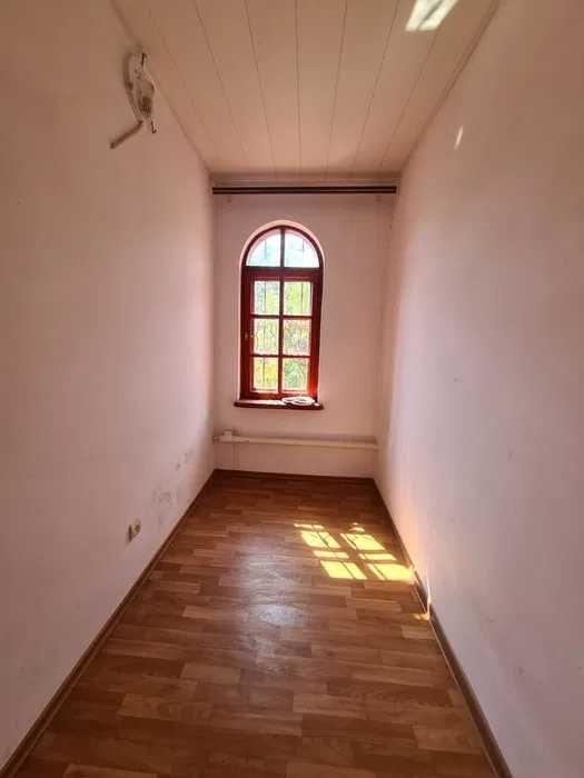 (13)  Продам красивый большой дом