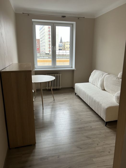 Wynajmę pokój w ścisłym centrum