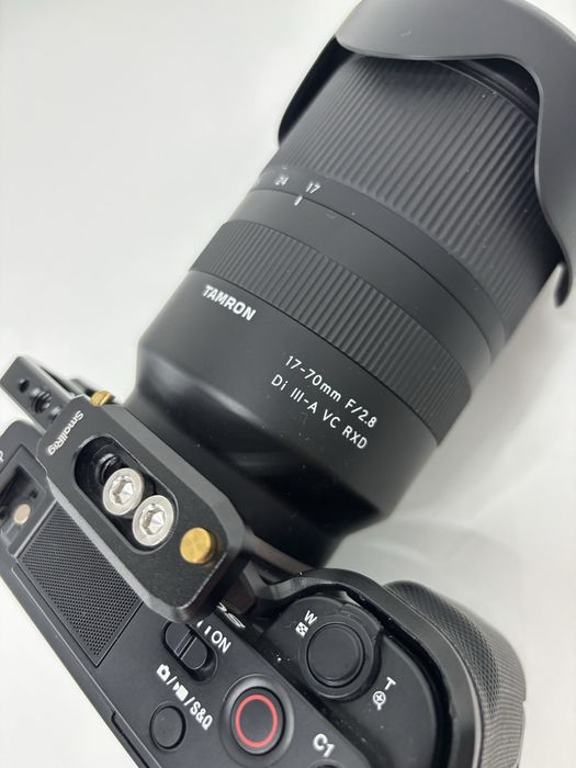 Sony ZV-E10 + Tamron 17-70mm f/2.8 + Acessórios