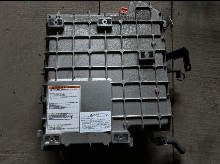 Інвертор чарджер зарядний блок OBC зарядка  Kia Soul EV 13-19