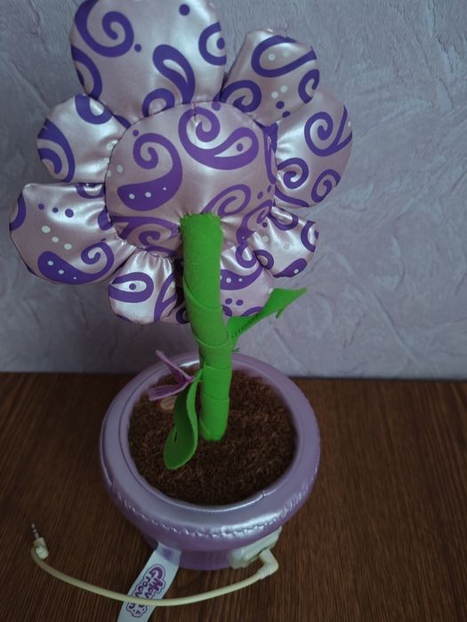 Динамік танцююча квітка, колонка