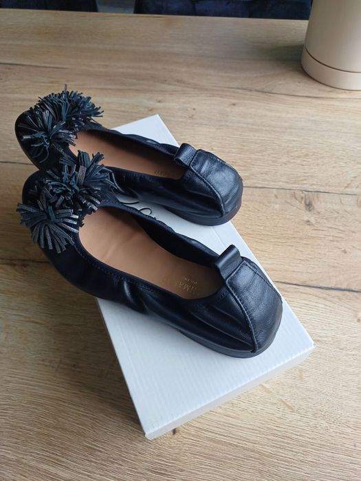 Baleriny Czarne skórzane r.37 GIANMARKO