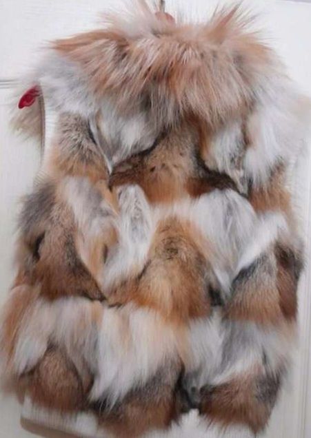 Жилетка накидка безрукавка