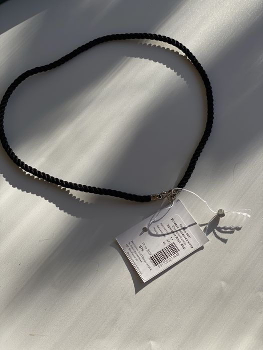 Ювелірний шовковий шнурок з срібною застібкою