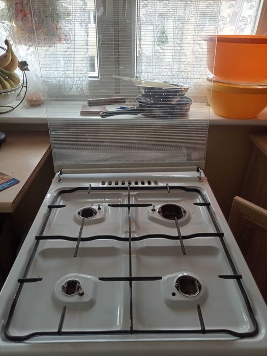 Pilnie sprzedam kuchenkę gazową