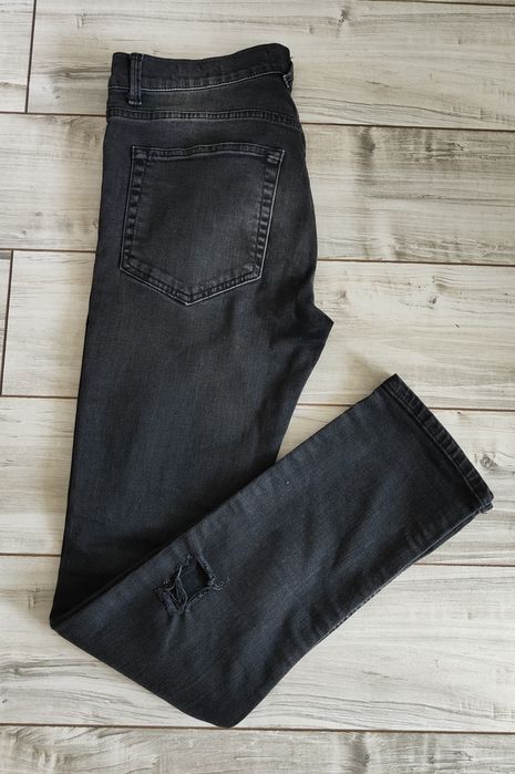 Jeansy Męskie z Przetarciami, Dziurami Religion