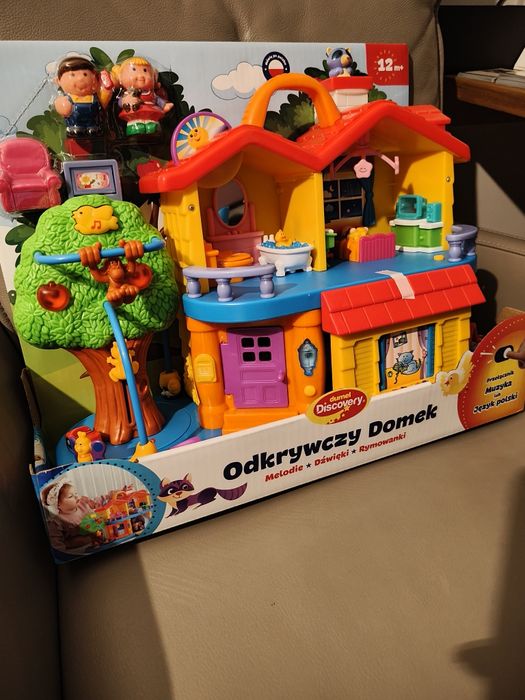 Nowy domek odkrywczy dumel