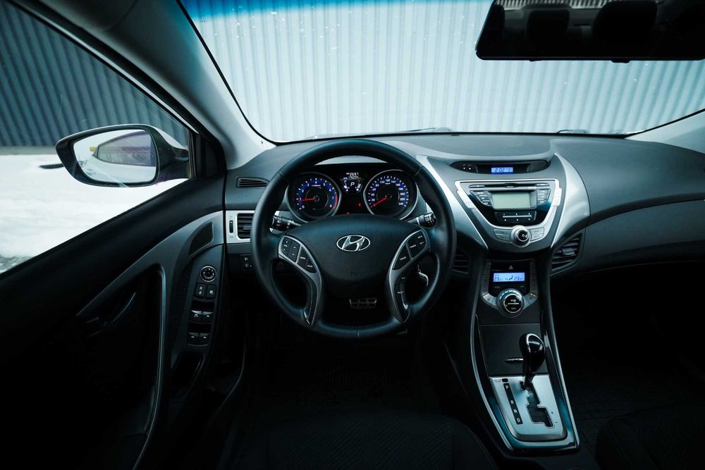 Hyundai Elantra 2013 1.8 газ/бензин АКПП 175 тис. км.