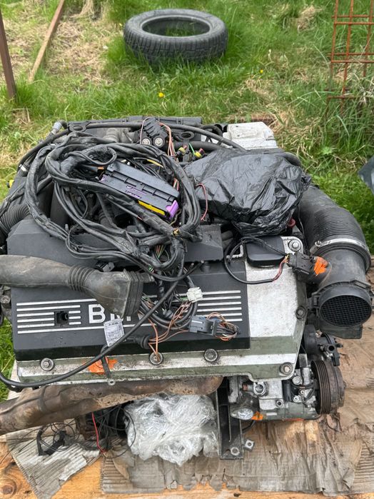 Silnik BMW e39 M62B35