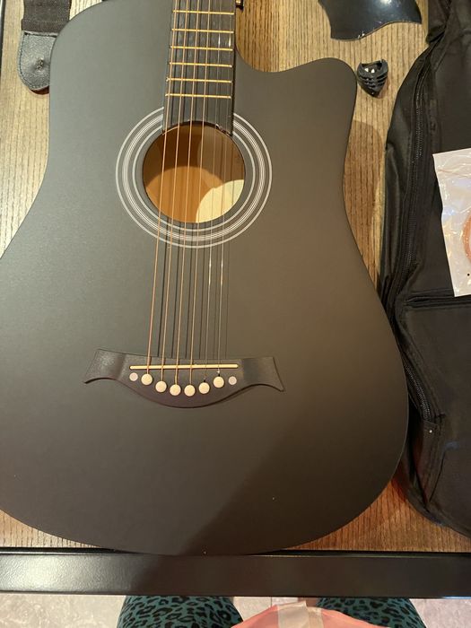 Гітари акустичні нові доставка безкоштовна!!