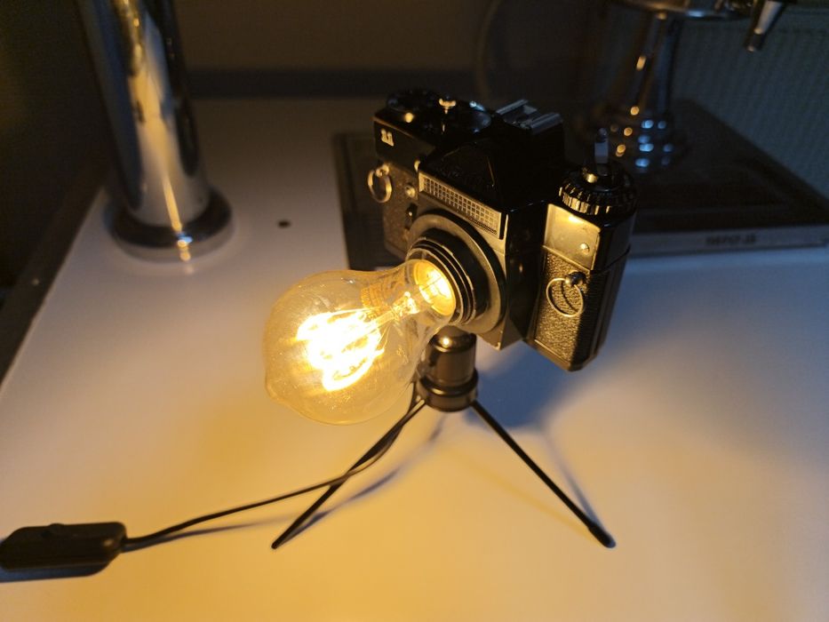 Lampka ozdobna aparat fotograficzny