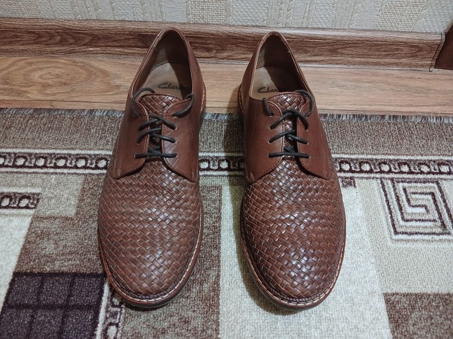 Туфлі шкіряні Clarks