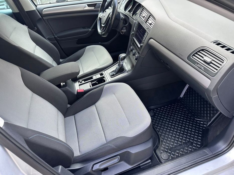 Volkswagen e-Golf Терміново !!! Без торгу!