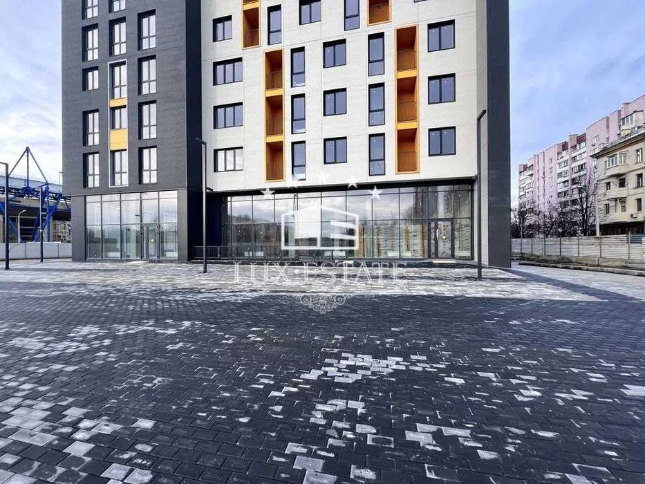 Продажа помещения 127м2 в новострое возле стадиона "Металлист" - View 2