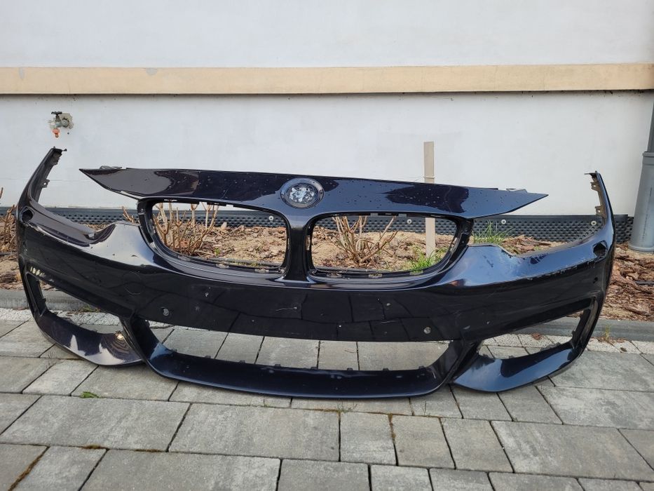 Sprzedam przedni zderzak BMW