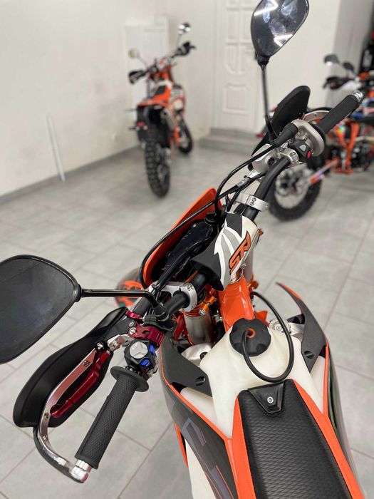 Акція на Мотоцикл STM (STN) V8 Motard в наявності АРТМОТО Хмельницький
