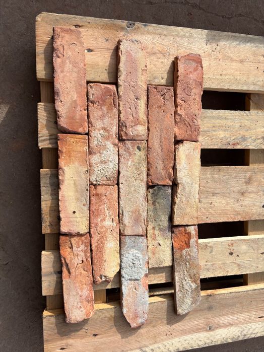 Płytki z lica cegły – oryginalne, rozbiórkowe