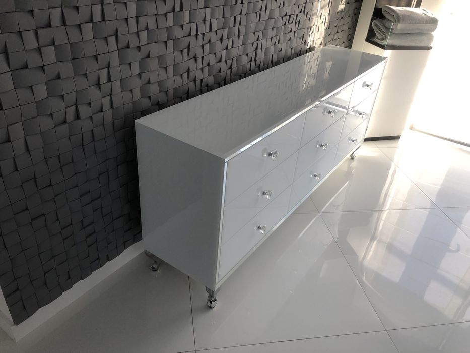 Komoda biala, lustrzana, glamour, galka, okazja!!!