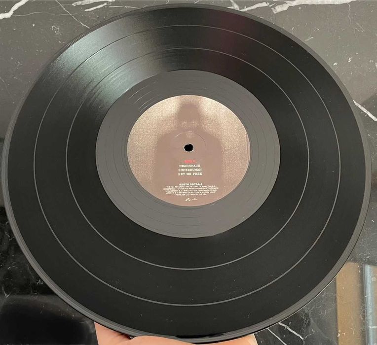 Velvet Revolver - Contraband | 1ª versão US | 2004