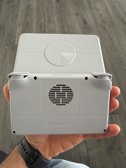 Retroid poket flip 2