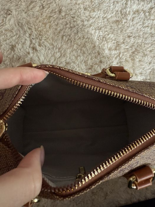 Torebka Guess kuferek