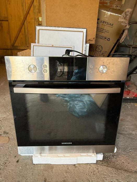 Piekarnik Samsung BF1N4T123