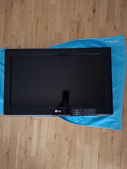 Tv 65 cm com comando