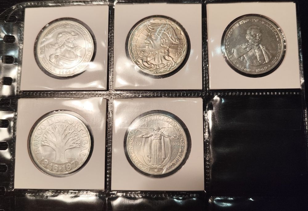 Coleção de 5 moedas comemorativas de 50 escudos