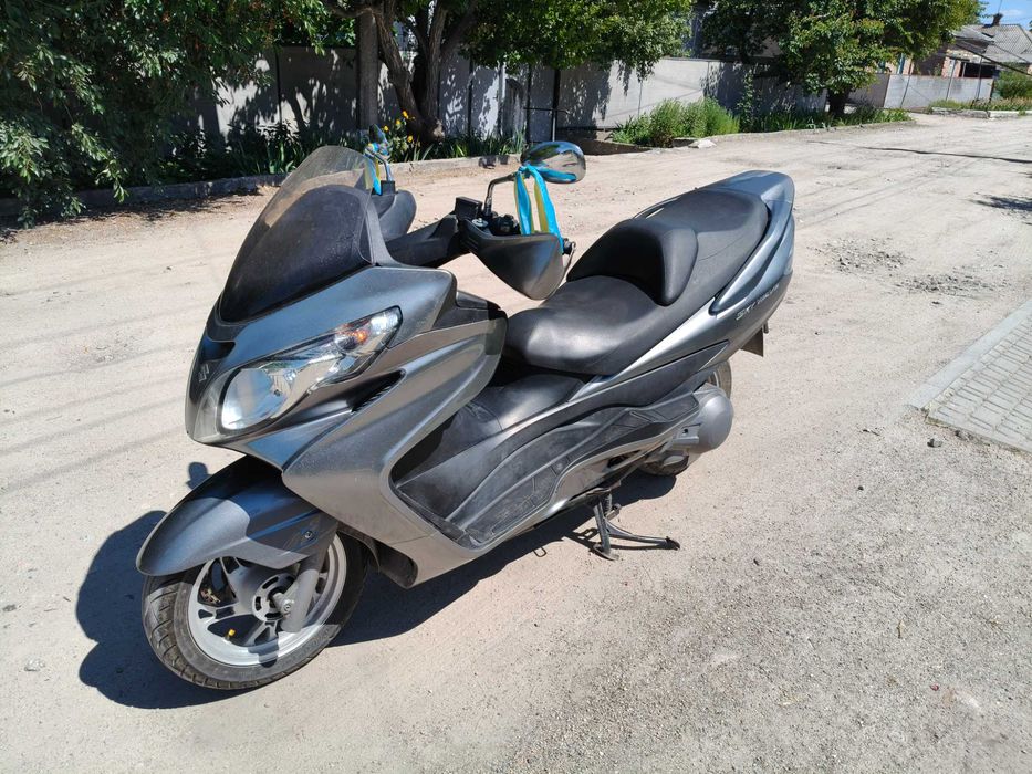 Продам максіскутер Suzuki SkyWave 250