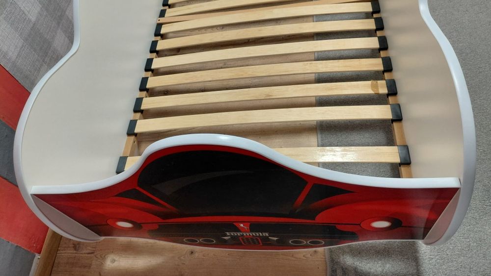 Sprzedam łóżko auto