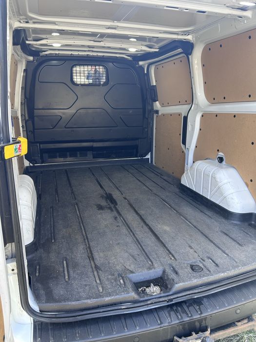 Продам Ford Transit Cusrom