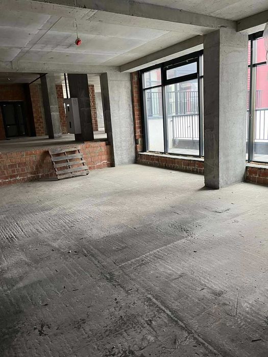 Продаж приміщення 311 м2 , вул.Шевченка,60 (ЖК Семицвіт буд.№18)