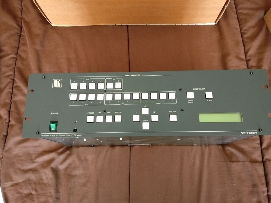 KRAMER VP-725DS upscaler/downscaler e switcher de video profissional