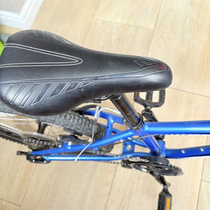 Велосипед Specialized HOTROCK 20 6 SPD